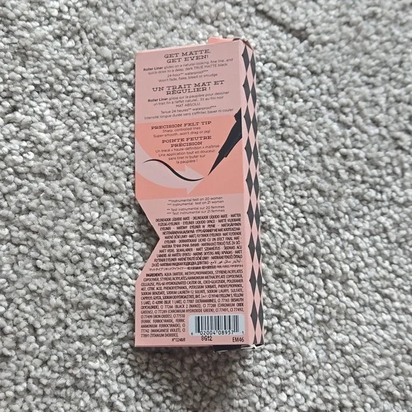 Roller Liner Benefit Black Eyeliner True Matte Liquid Eyeliner Mini .05ml - Picture 3 of 5
